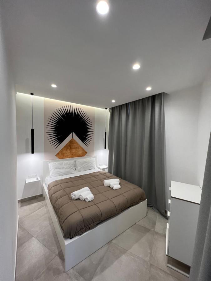 The Jungle Apartment